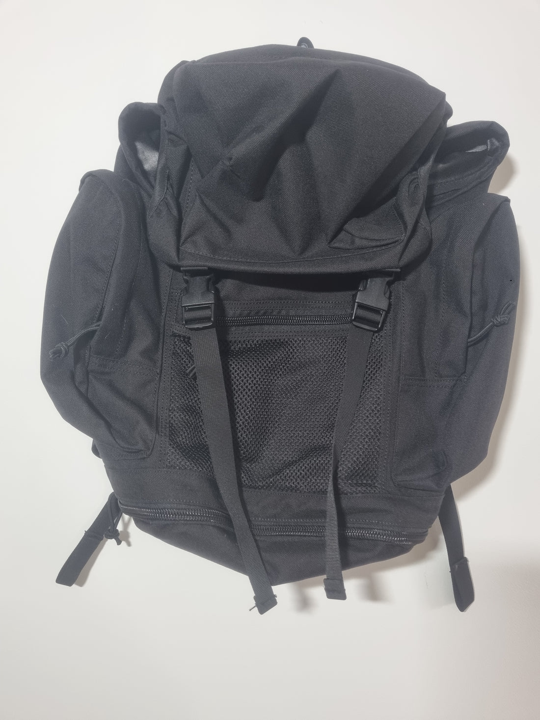 Grade 1 30L Black Field Daysack Rucksack Backpack